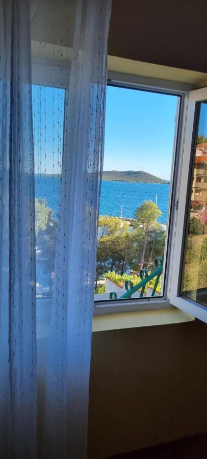 Apartman "Cvita" Drage Esterno foto